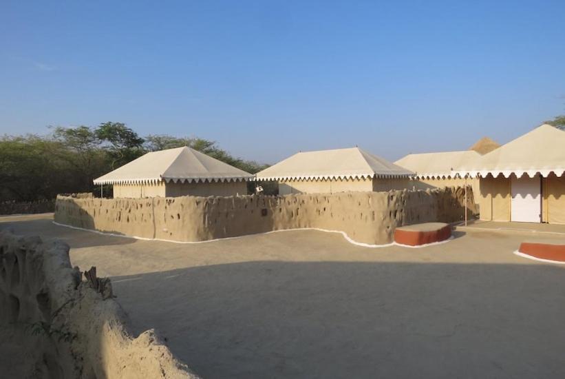 Shaam E Sarhad Resort Bherandiāla Buitenkant foto